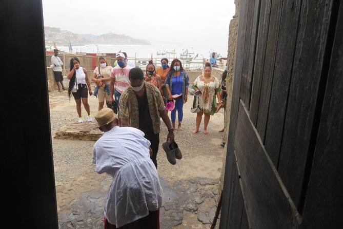 7-Day Private Cultural and Heritage Tour in Ghana - Starting in Accra with a proper Akwaaba