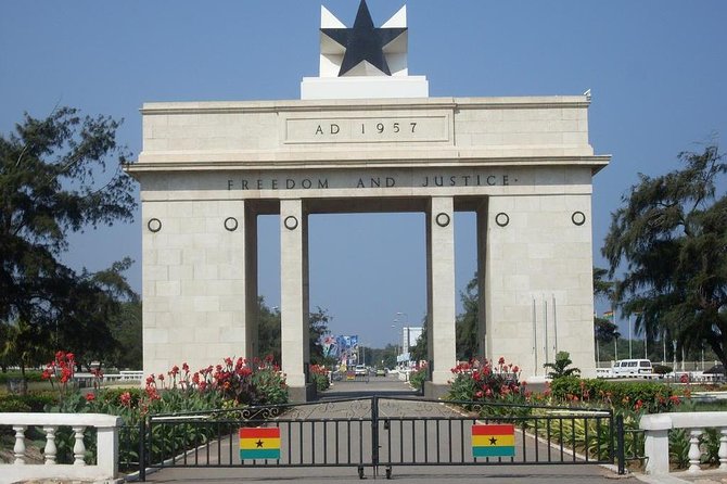 Accra City Tour - Old Accra, where Dutch and British histories meet