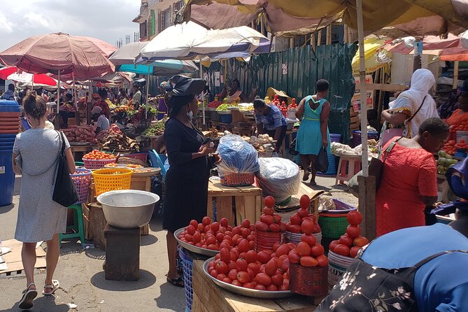 Accra Detailed City Tour - National Museum: a compact introduction to Ghana