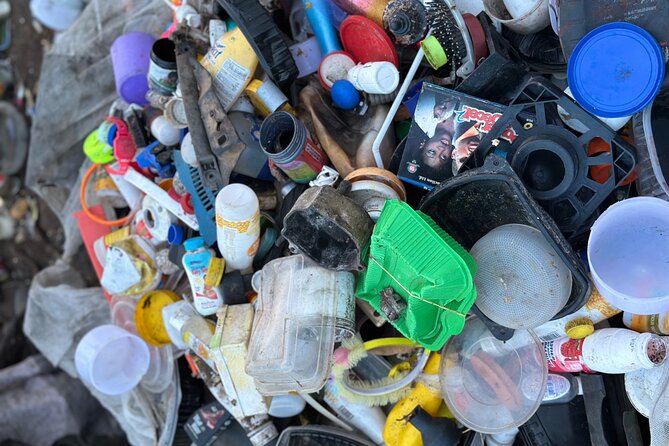 Accra E-waste and Recycling experience in Agbogbloshie - How the strongest guide experiences shape the tour