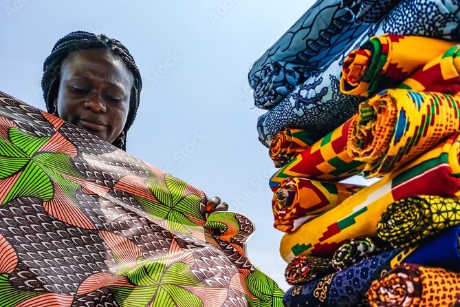 Accra Explored: A Full-Day Private City Tour for Culture Seekers - Standing at Independence Square and Black Star Square