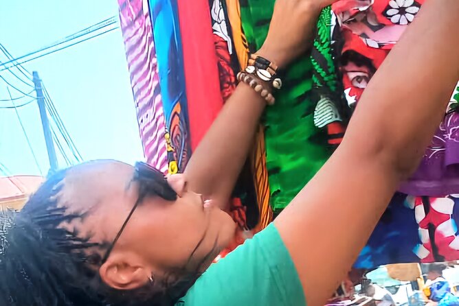 Accra, Ghana Guided Local Market Tour - Is This a Tour or a Shopping Service?