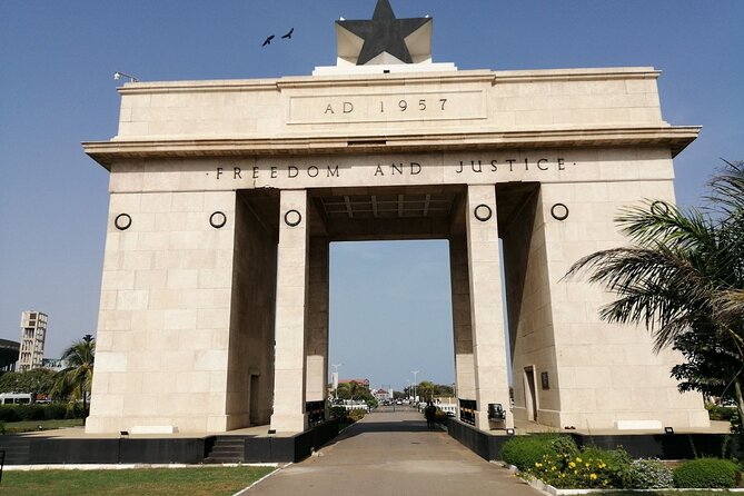 Accra Guided City Tour Experience - Independence Square explains Ghana’s public symbols