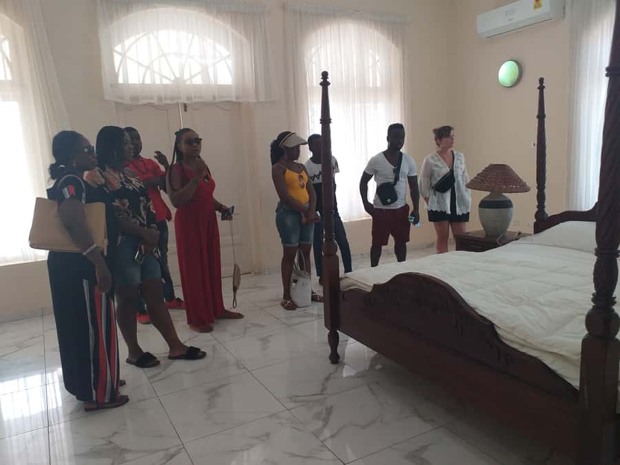 Accra: Guided City Tour with Lunch - Why this short Accra tour works