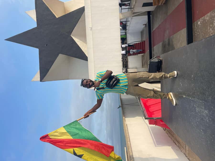 Accra: Half Day Accra City Tour - Reading Accra through Makola Market