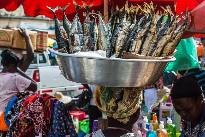 Accra Markets Tour - Kantamanto and the practical side of shopping