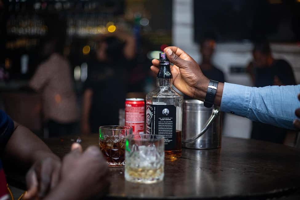 Accra: Nightlife tour - Starting at Purple Pub for a local feel