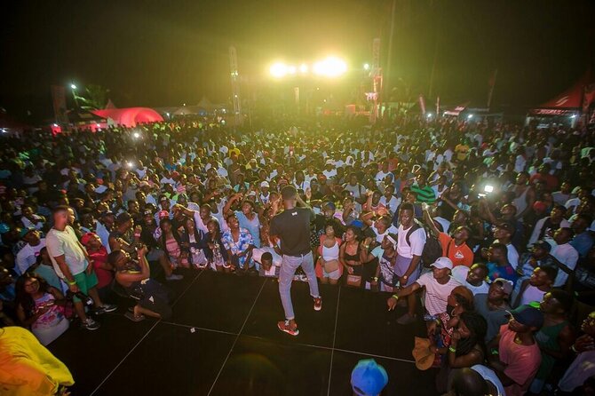 Accra Nightlife with Afrobeat Music and Dance - Food, drinks, and what the $95 price covers