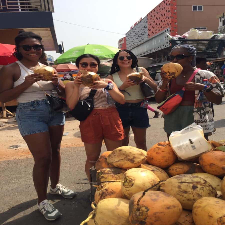 Accra Street Food Tour: Makola Market Tour With Full Lunch - Starting at the Ghana School of Law