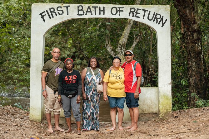 Assin Manso Slave River and Cape Coast Castle Private Day Tour - What the private format adds