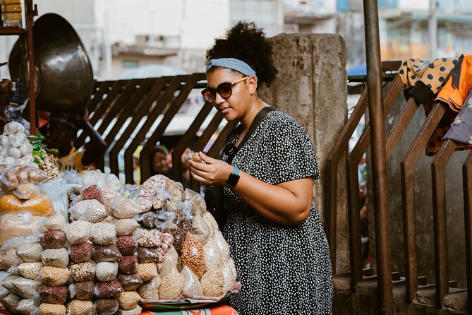 Authentic Ghanaian Cooking Class in Accra - Cooking Ghanaian dishes with Chef Adjei