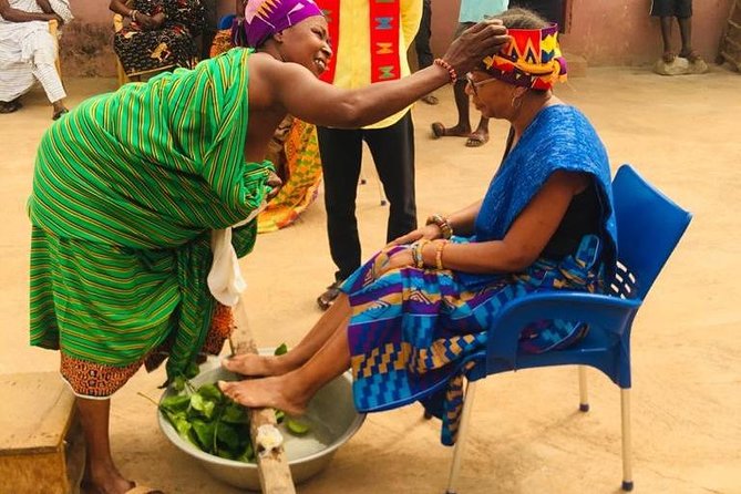 Bonwire Namimg Ceremony and Kente Tourist Center - Key points to know before booking