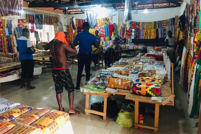 Bonwire Namimg Ceremony and Kente Tourist Center - What the certificate adds