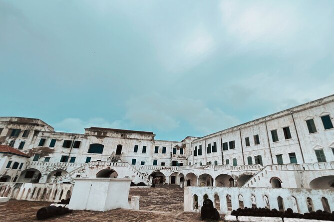 Cape Coast Day Tour - Entering Cape Coast Castle’s Dungeons
