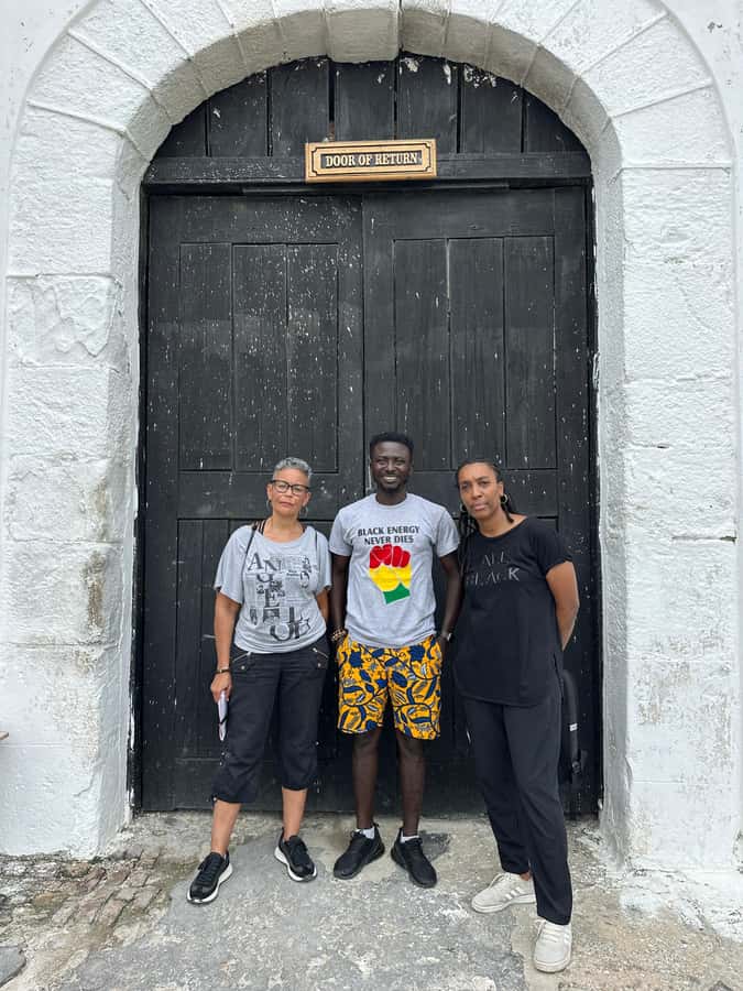 Cape Coast Heritage tour - The Elmina Castle problem deserves your attention