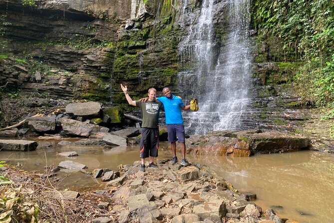 Day Trip Near Accra - Visit Aburi Gardens, Waterfall & Cocoa Farm - Traditional buffet lunch and a simple finish