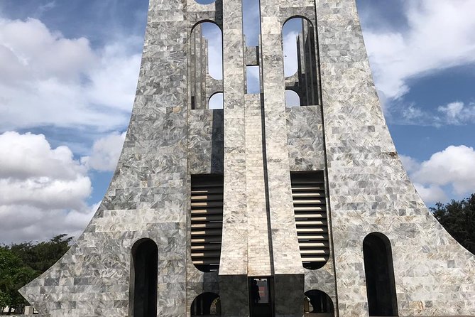 Easytourgh (Accra Tour) - Independence Square: Ghana’s Public Stage
