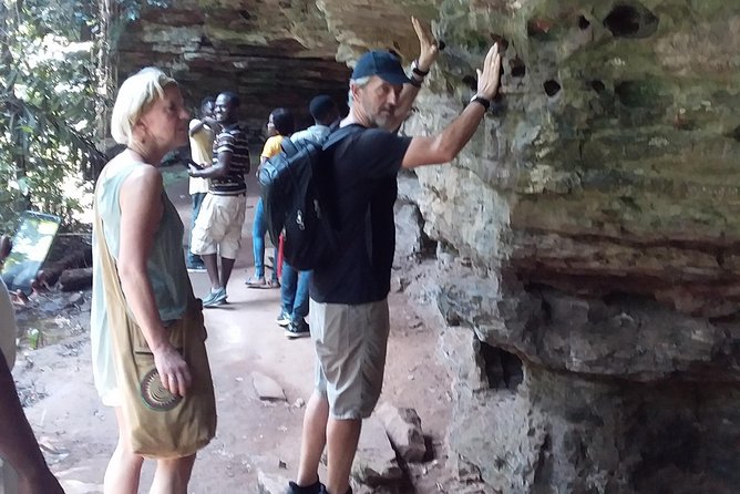 Experience Aburi Botanical Gardens And Boti Water Falls In A Day. - Reaching Boti Falls and getting in the water