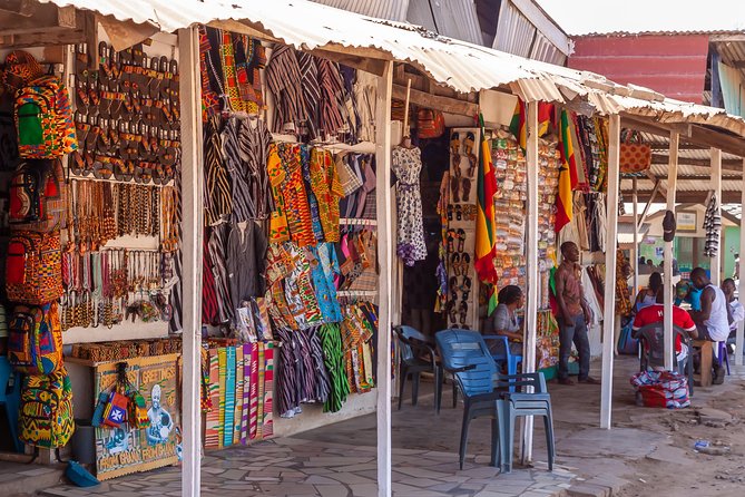 Explore Accra - Jamestown from the road