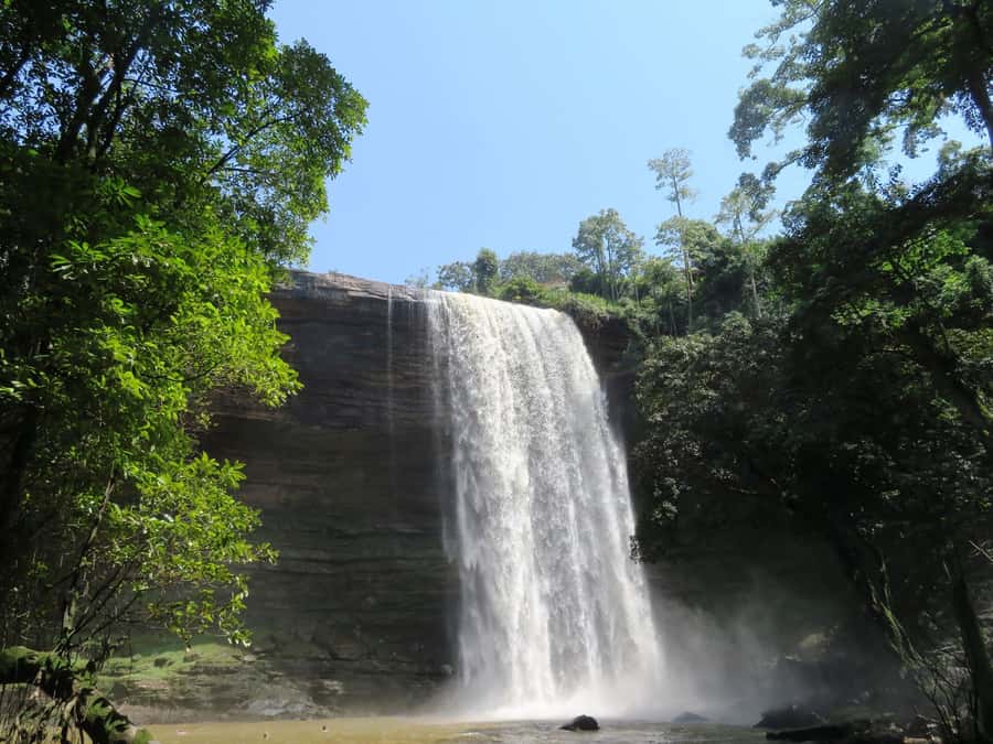 From Accra: Boti Falls Guided Day Trip with Entry and Snacks - The 250 steps you should take seriously