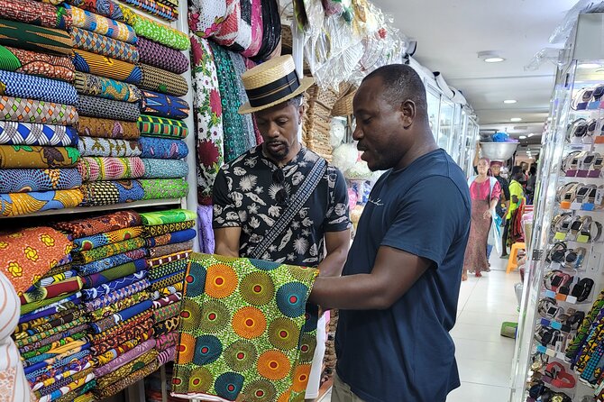 Half-Day Guided Fabric Tour in Ghana - Makola Market: Two Hours In Accra’s Fabric Trade