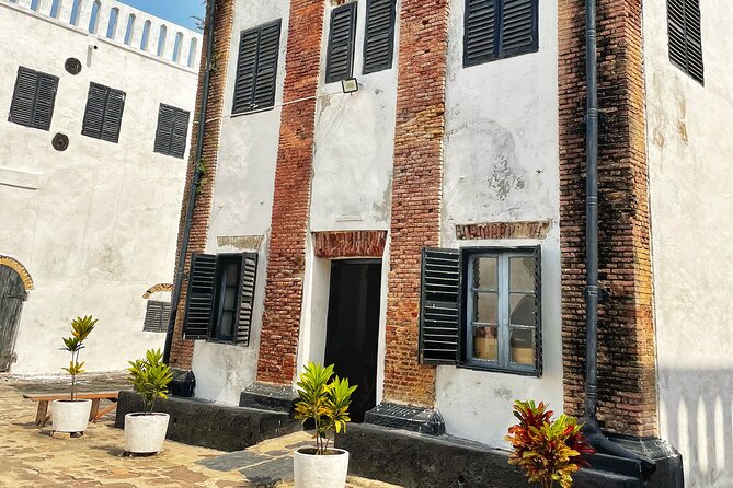 Historical tour in Cape Coast Ghana - Who will enjoy this tour most?