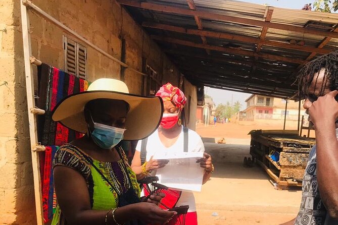 Kumasi Culture and Heritage Tours - The guide’s role in making the symbols understandable