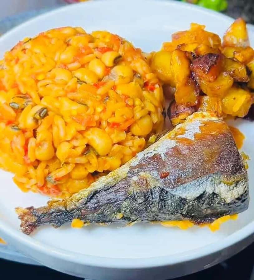 Local Ghanaian Food Tasting Tour - Accra International Art Centre and the final cultural lesson