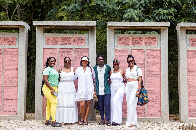 Naming Ceremony, Assin Manso Slave River and Cape Coast Castle - The long drive from Accra