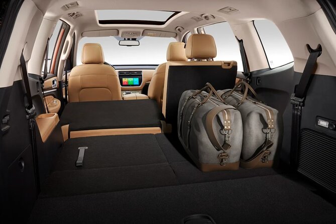 Private Airport Transfer to from ACC Kotoka by Business Car - Key points to know before booking