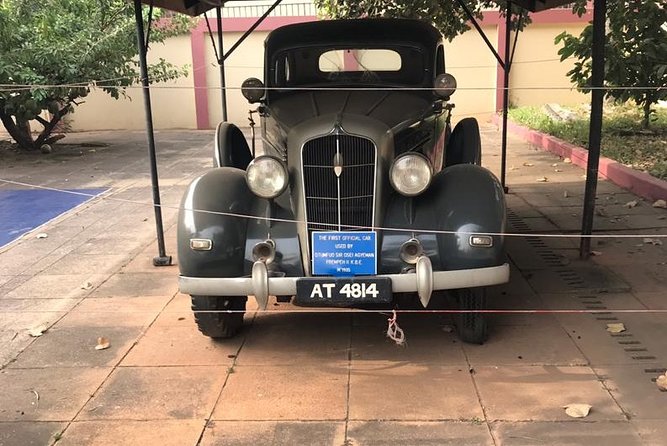 Private Half-Day City Tour of Kumasi with Lunch - The Okomfo Anokye Sword Site and the story of unity