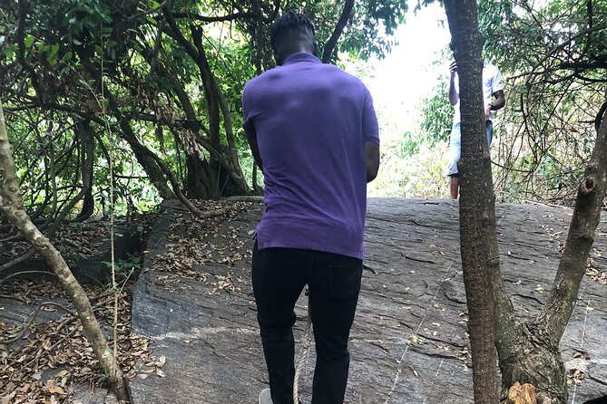 Private Tour of Shai Hills Reserve, Volta River & a Bead Factory. - What the private format adds