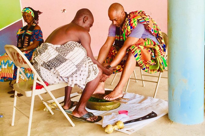 Traditional naming ceremony For African Diasporas in Kumasi - Kente weaving workshop in Adanwomase